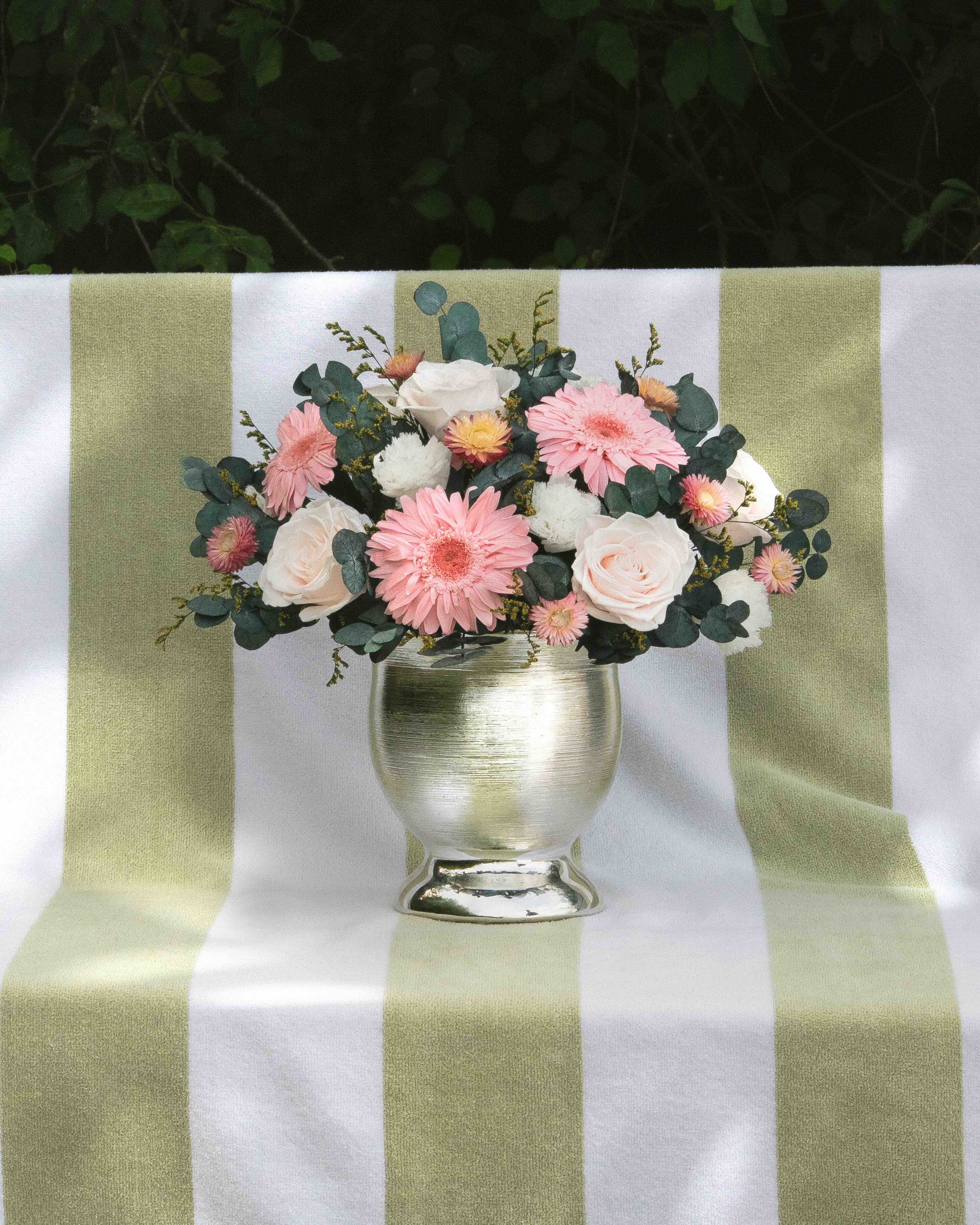 DENISE - PRESERVED WHITE MIXED FLOWER ARRANGEMENT IN MARBLE VASE
