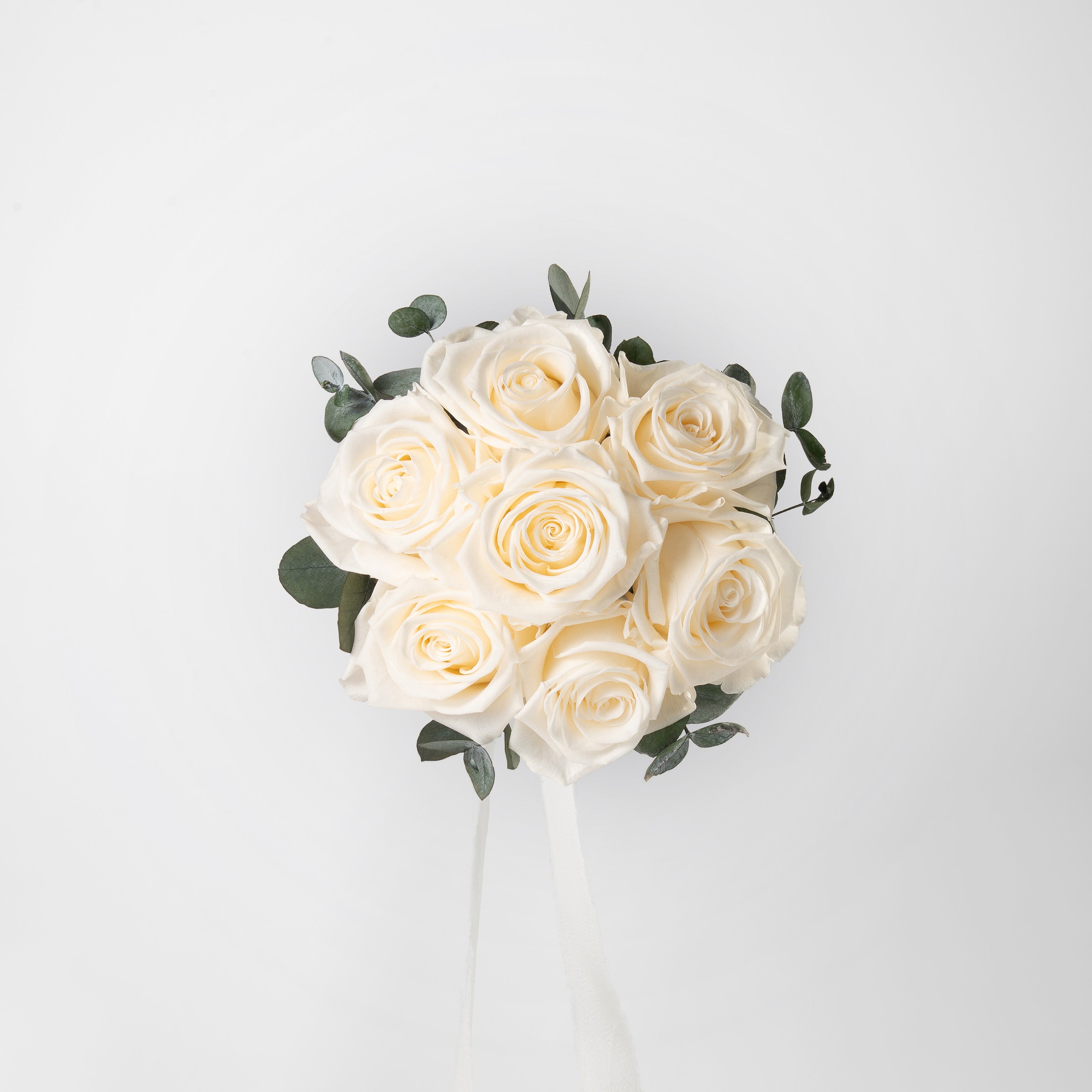 WHITE PRESERVED ROSE BRIDESMAID BOUQUET