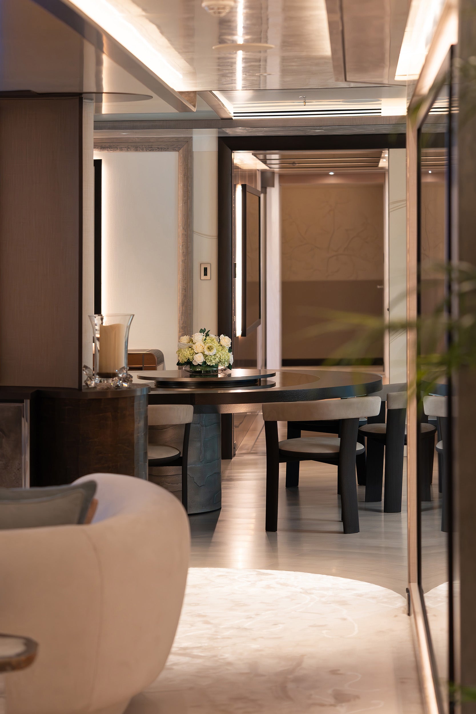Preserved green tropical arrangement on dining table