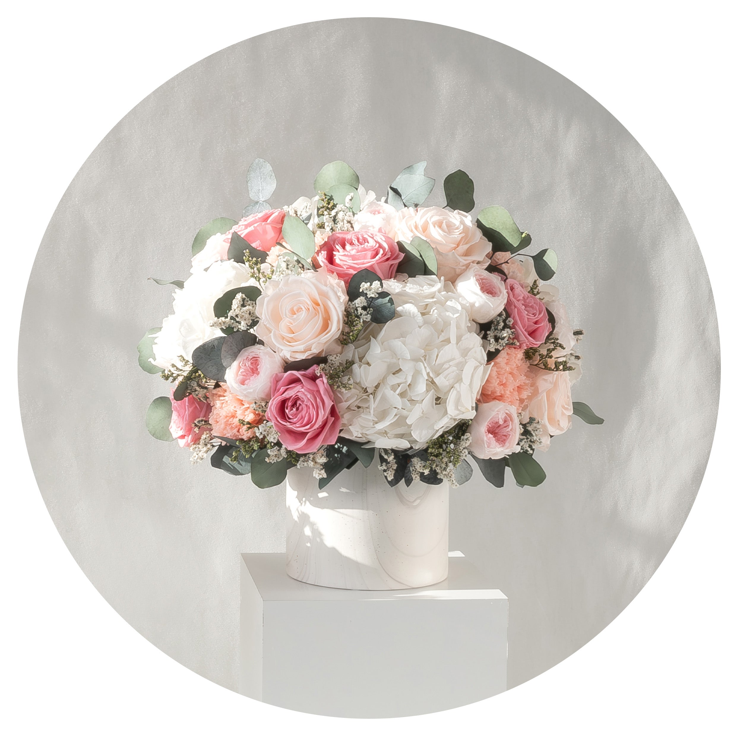 Preserved mixed flowers arrangement