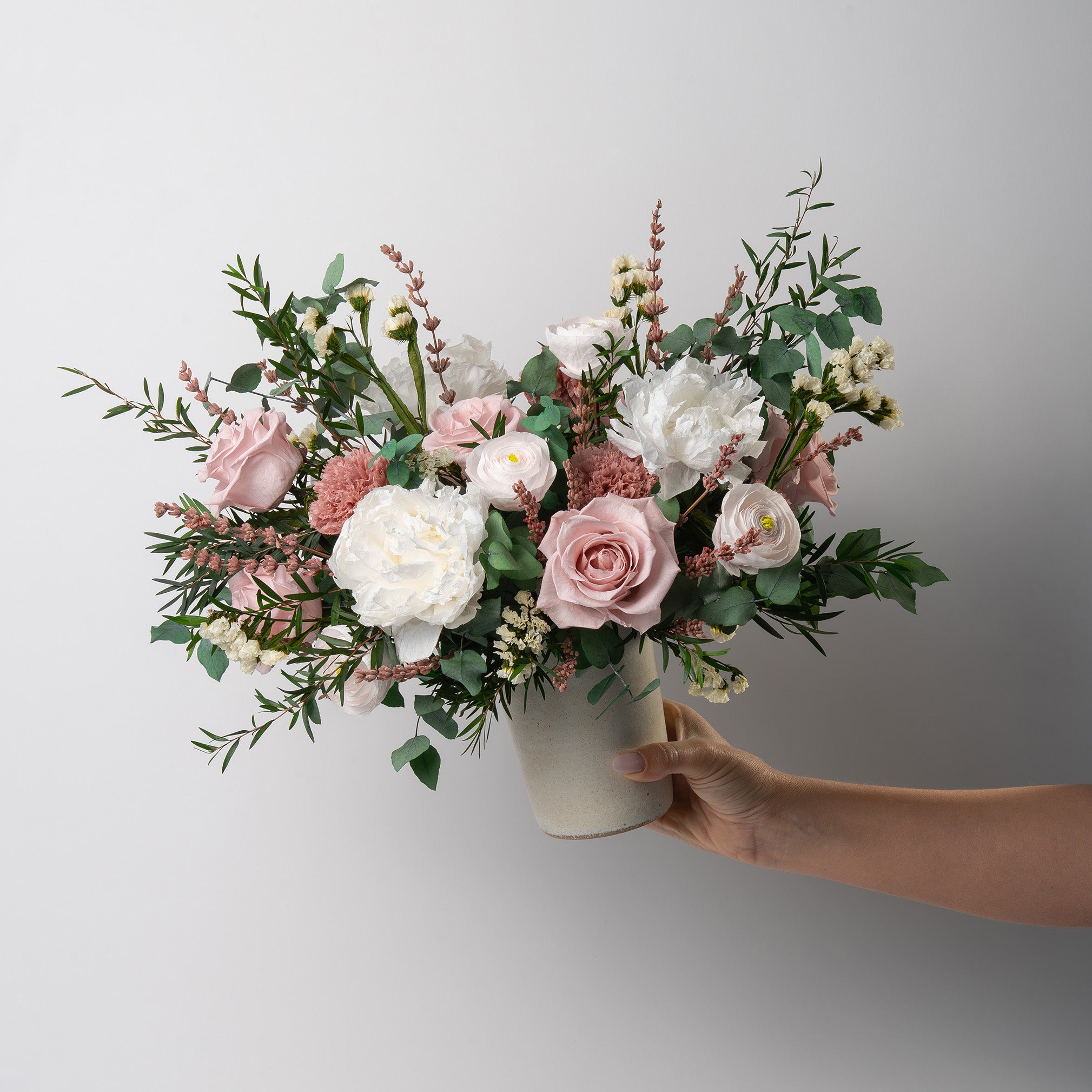 PRESERVED WHITE AND DUSTY PINK MIXED FLOWER ARRANGEMENT IN CERAMIC VASE