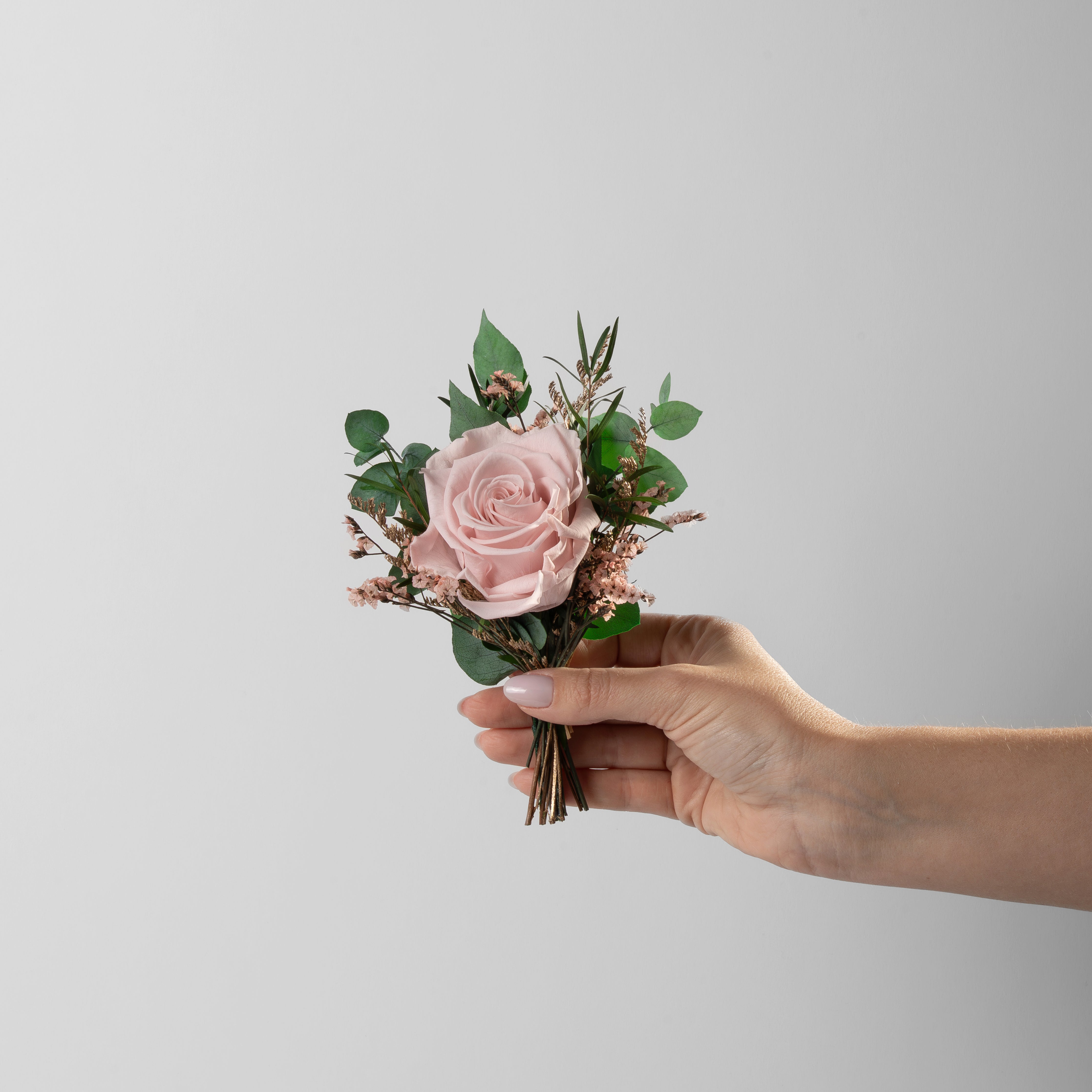 AVA - MINI PRESERVED PINK ROSE HAND TIED BOQUET