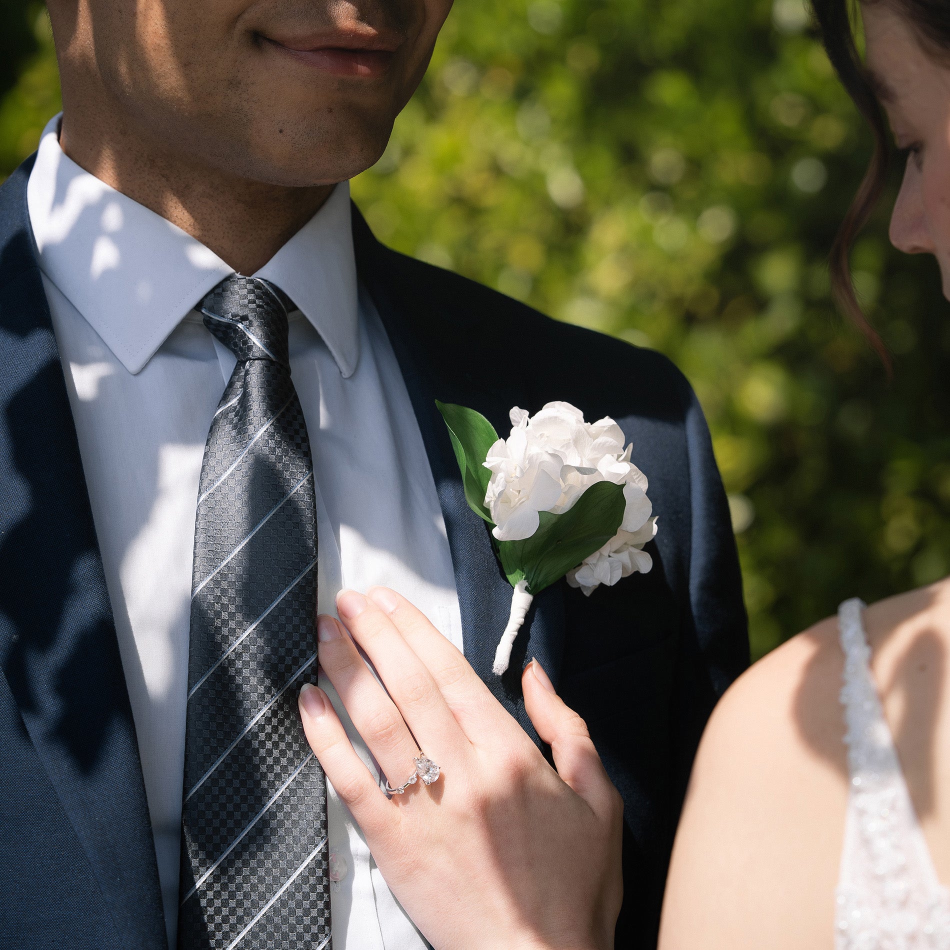 WHITE PRESERVED HYDRANGEA BUTTONHOLE